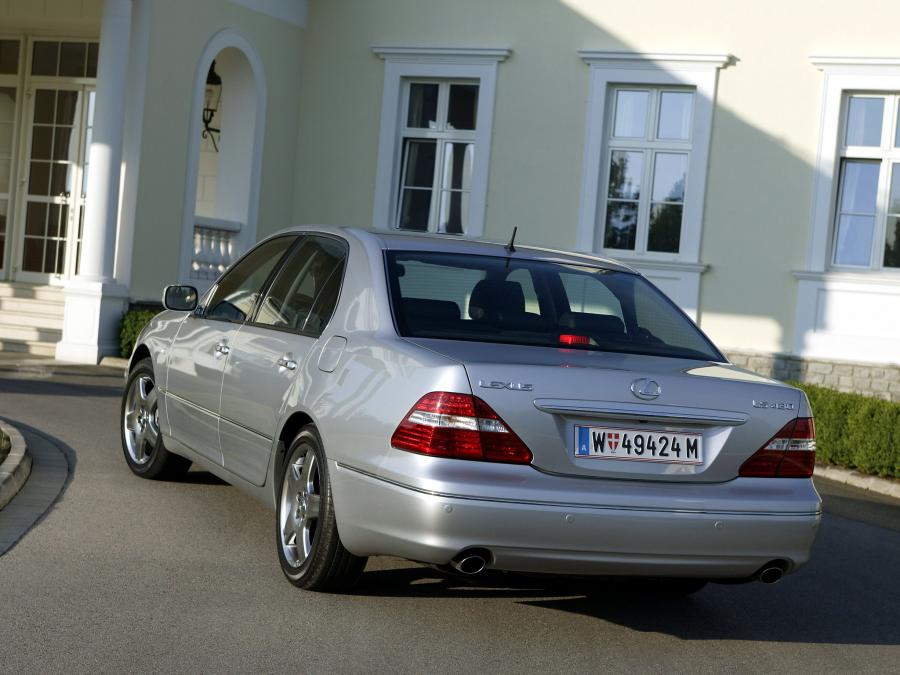  Lexus LS430 2003 года  (EU) (фото 8 из 16)